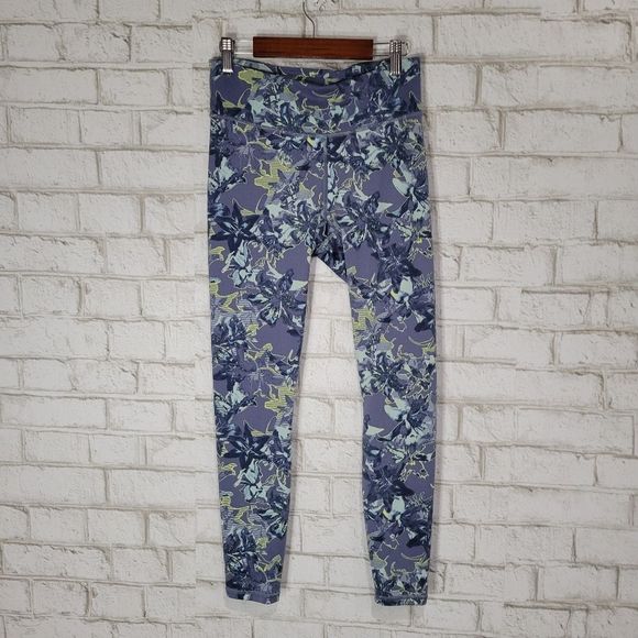 Fabletics printed leggings - Picture 5 of 12